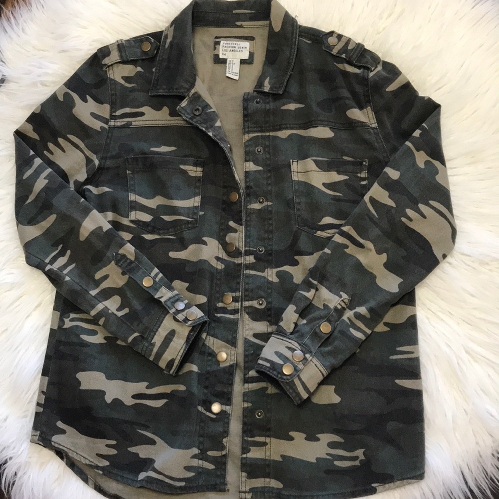 Camouflage pattern button-down, size small